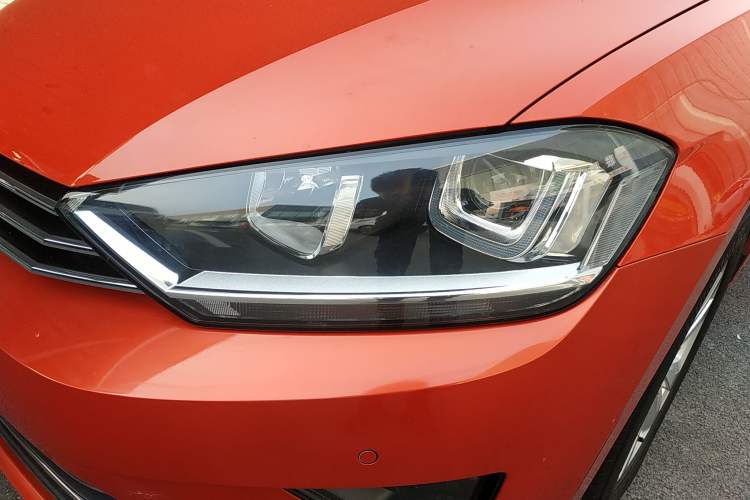 Used Volkswagen Golf Sportsvan 2018 230TSI Automatic Trend Edition Left Front Headlight