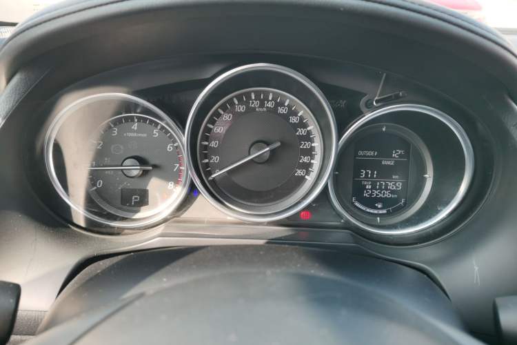 Used Mazda Atenza 2017 2.5L Skyactiv Sport Edition
