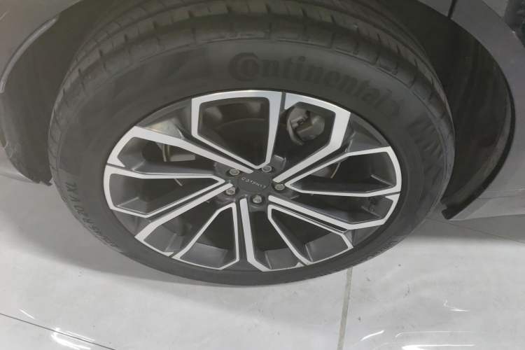 Used Lynk & Co 09 EM-P 2021 2.0T PHEV Halo Six-Seater
