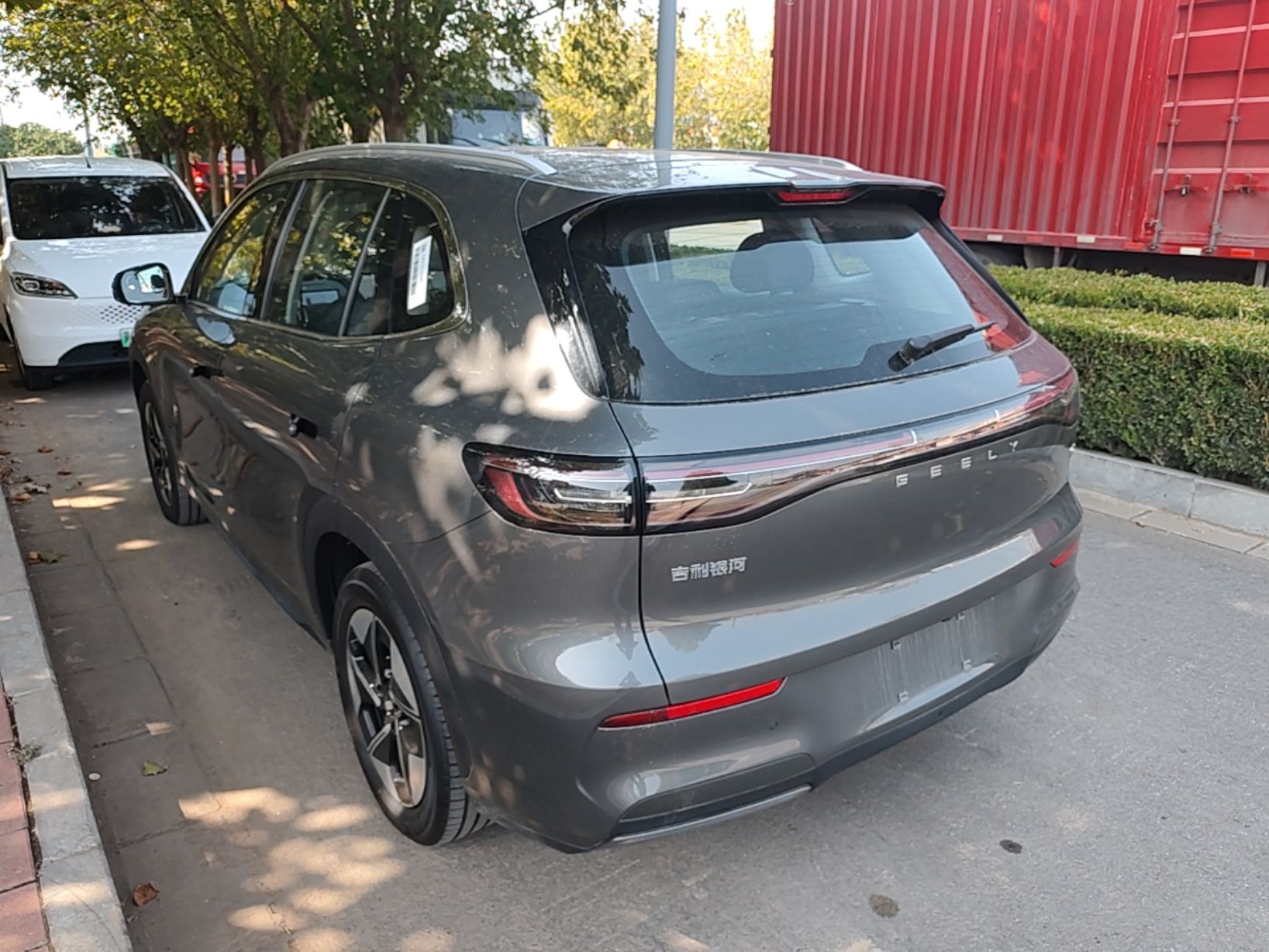 Geely Galaxy E5 2026 Model 610km Exploration+ Edition — снимка 4