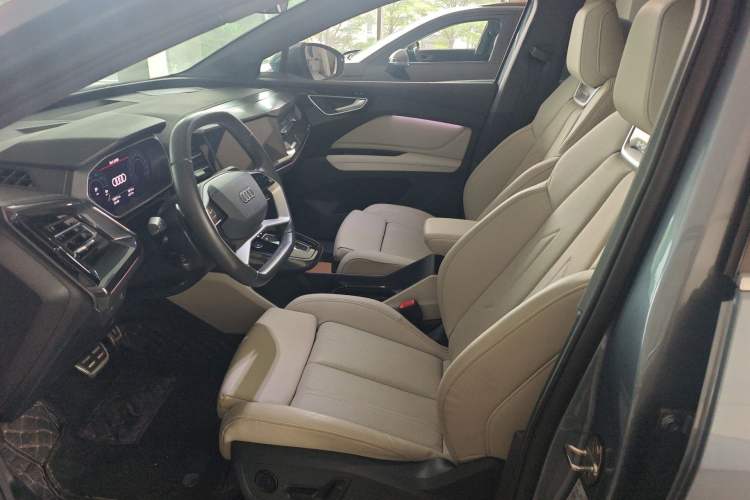 Used Audi Q4 e-tron 2023 50 e-tron quattro Visionary Edition Left Front Seat