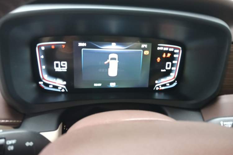 Used Bestune M9 2023 2.0T Ultimate Edition