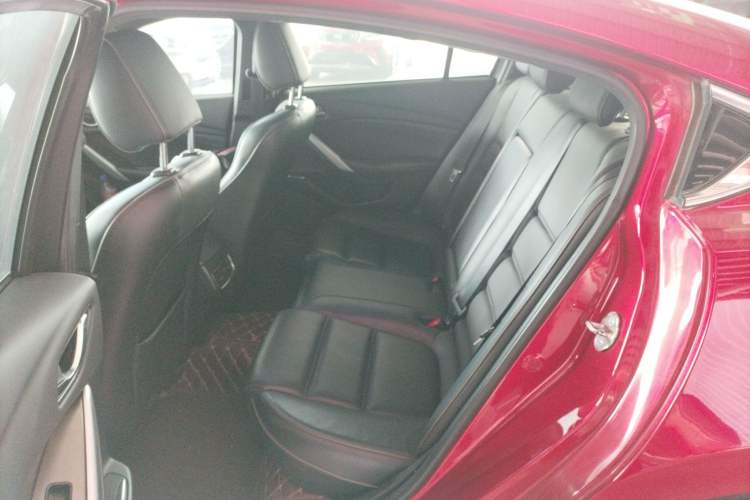 Used Mazda Atenza 2018 2.5L Blue Sky Prestige Edition China VI compliant Left Rear Seat