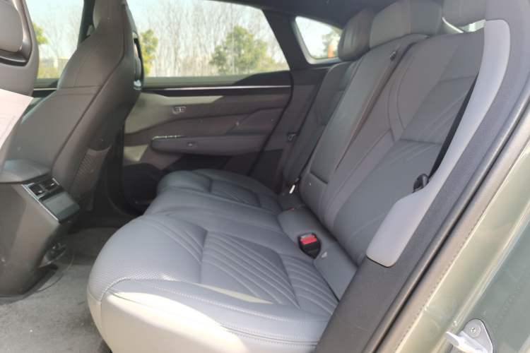 Used Zeekr 001 2024 WE Edition 95 kWh All-Wheel Drive