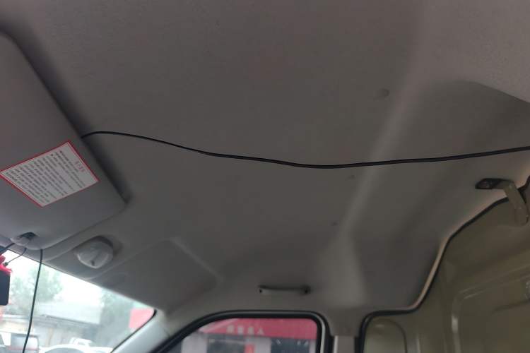 Used CHANGAN KUAYUE Xing V3 2023 1.5L Gasoline Standard Edition 2-Seat Van Headliner