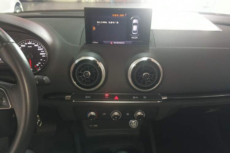 Used Audi A3 2019 Limousine 35 TFSI Fashion Edition China V standard
