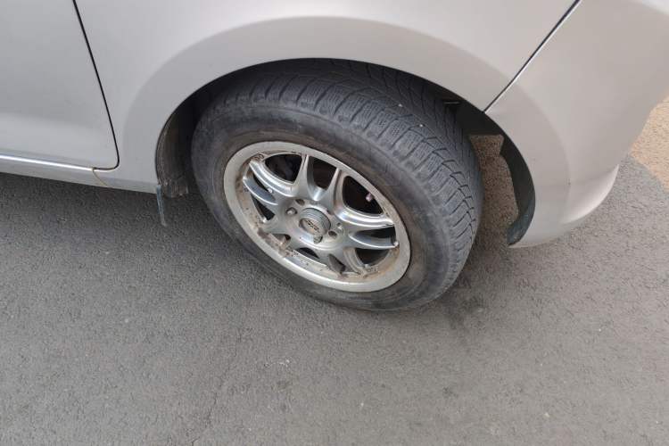 Used Wuling Rongguang V 2015 1.2L Practical Model