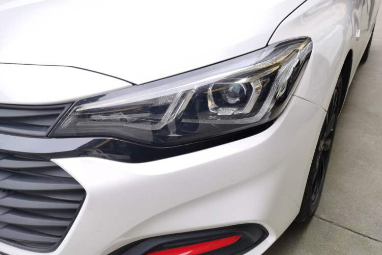 Used Chevrolet Monza 2022 Light Hybrid Redline 320T Dual-Clutch Thrilling Edition