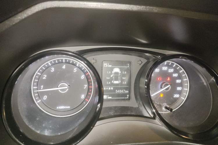 Used Wuling Hongguang PLUS 2019 1.5T Manual Luxury 7-Seater