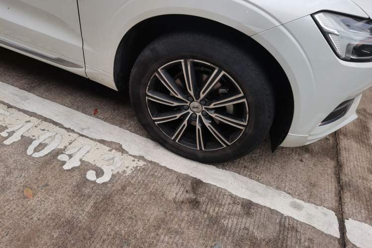 Used Volvo XC60 2020 T5 4x4 Smart Luxury Edition
