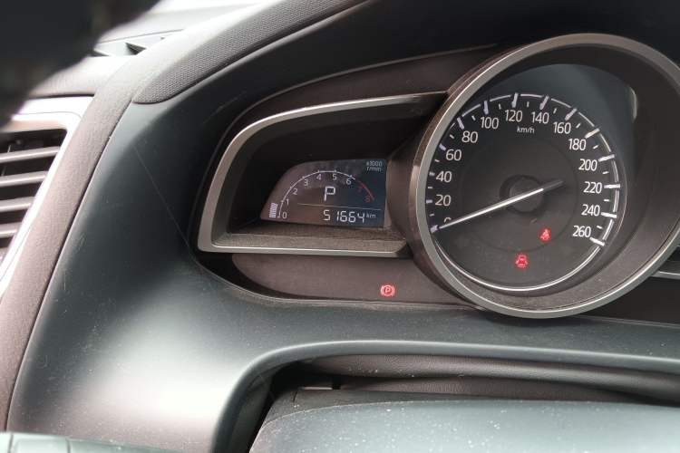 Used Mazda CX-4 2018 2.0L Automatic Two-Wheel Drive Blue Sky Luxury Edition