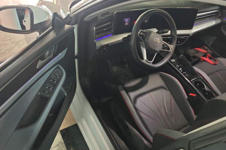 Used Volkswagen Lamando 2024 Lavida L 280TSI DSG Cool & Spicy Edition