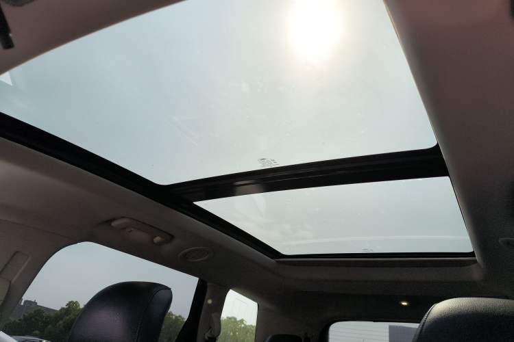 Used Ford Edge 2018 EcoBoost 245 Two-Wheel-Drive Titanium 7-Seater China V Standard
