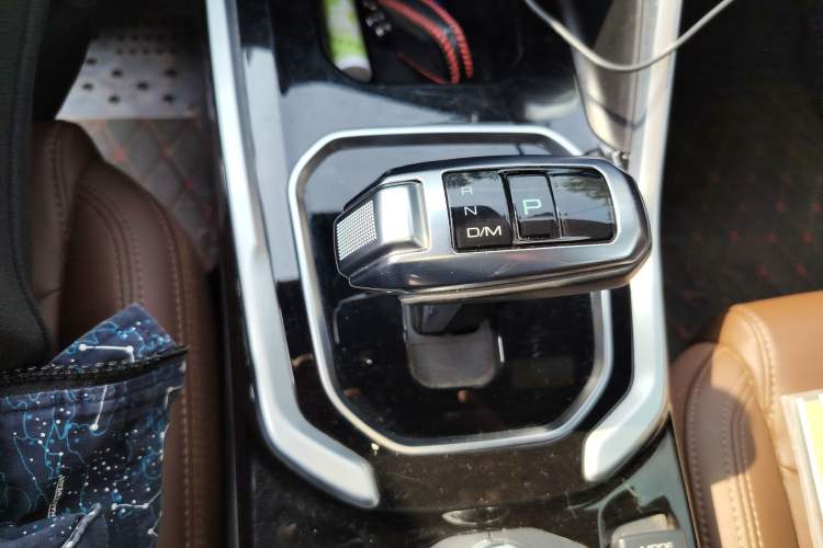 Used Haval H6 2017 Blue Label 2.0T Automatic Two-Wheel Drive Leading Model
