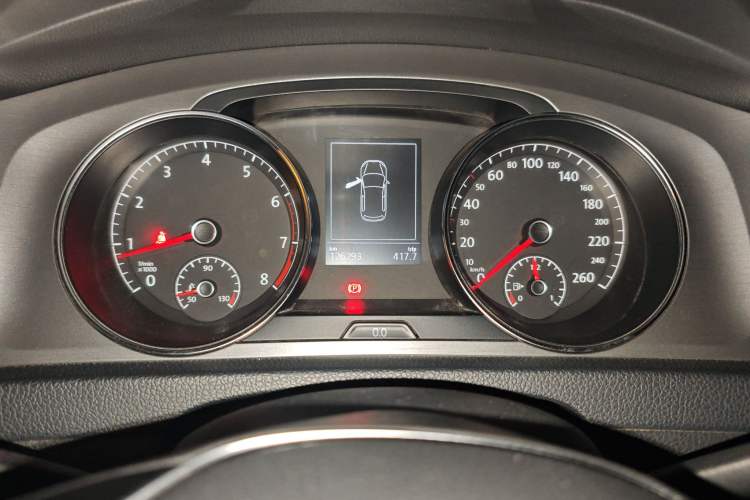 Used Volkswagen Golf 2015 1.4TSI Automatic Comfort Model
