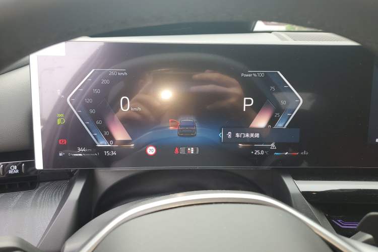 Used BMW 5 Series 2024 525Li Luxury Package
