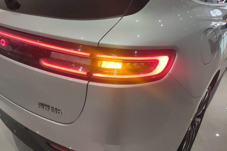 Used Hima AITO M5 2023 Extended-Range Rear-Drive Intelligent Driving Version
