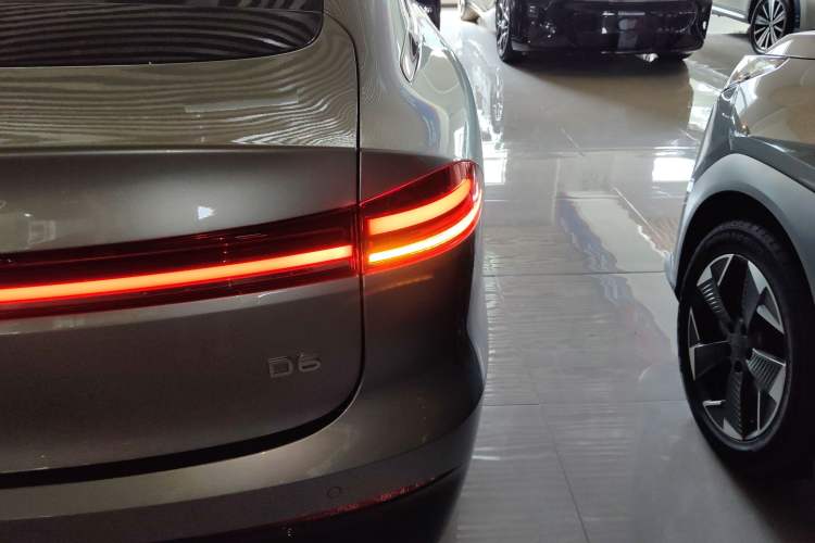 Used Roewe D6 2025 520km Smart Enjoyment Version