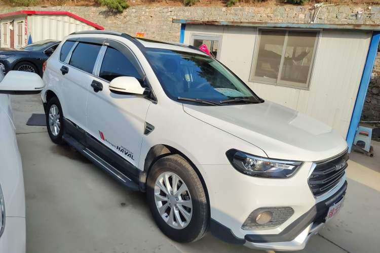 Used Haval H6 2021 Sport Edition 1.5T Automatic Elite Smart Connectivity Model with Hexagonal Grille
