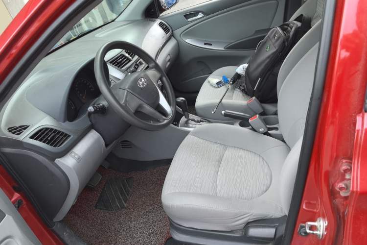 Used Hyundai Verna (older generation) 2014 1.4L Automatic Fashion GS Model