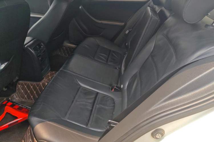 Used Volkswagen Sagitar 2014 1.4TSI Automatic Luxury Model Left Rear Seat