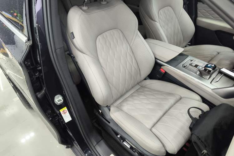 Used BYD Tang New Energy 2025 Intelligent Driving Version DM-i 115KM Flagship Edition
