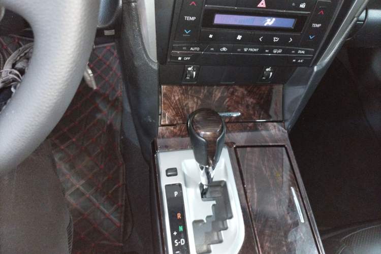 Used Toyota Camry 2015 2.0G Premier Edition