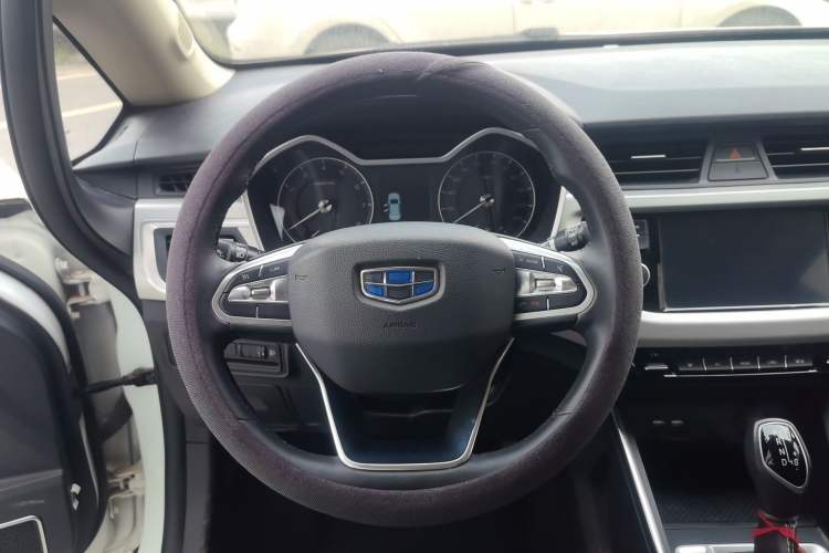 Used Geely Auto Vision X3 2019 Upgraded Model 1.5L CVT Prestige Version
