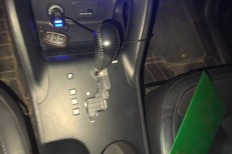 Used Hyundai ix35 2015 2.0L Automatic 2WD Smart Version China V Standard