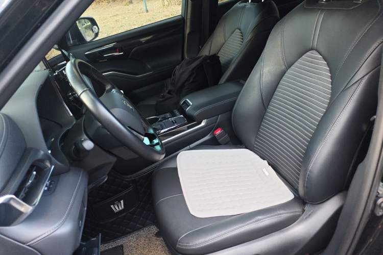 Used Toyota Crown Kluger 2021 2.5L HEV Four-Wheel Drive Premium Edition Left Front Seat