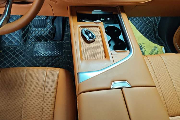 Used Wey Lanshan 2023 Four-Wheel Drive Ultra-Long Range Version