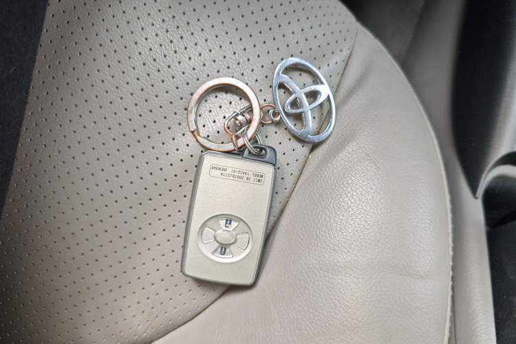 Used Toyota RAV4 2009 2.4L Manual Luxury Edition