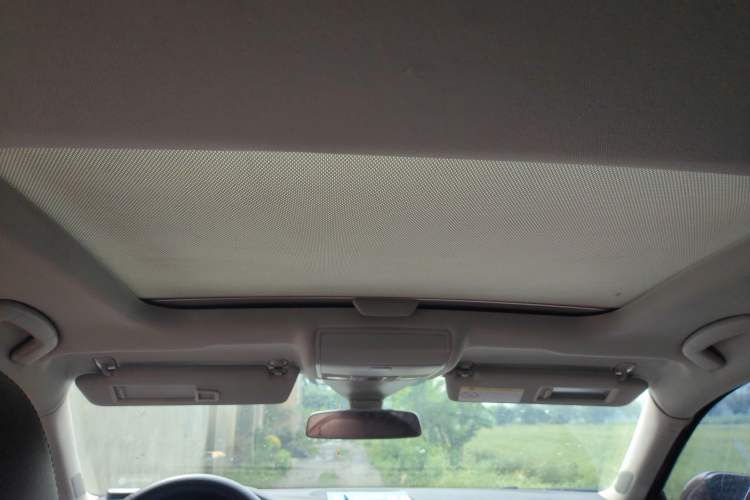 Used Volkswagen Lamando 2015 280TSI DSG Luxury Edition Headliner