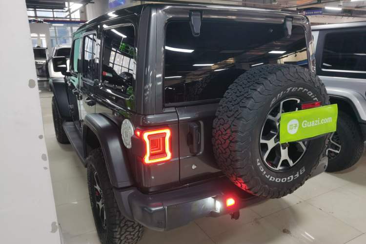 Used Jeep Wrangler 2019 2.0T Automatic Four-Door Electric Convertible Rubicon Plus Edition