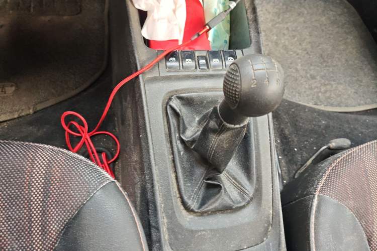 Used Chevrolet Sail 2013 Sedan 1.4L Manual - Youyi Happiness Edition