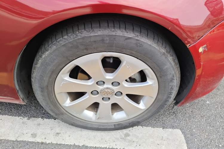 Used Buick Regal 2012 2.0L Comfort Edition Right Front Wheel Hub