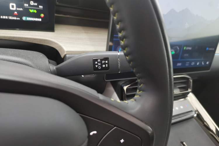 Used JETOUR Shanhai Shanhai L6 2024 1.5TD DHT MAX