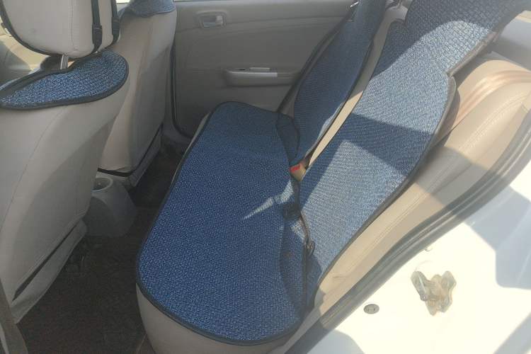 Used Changan Alsvin V3 2015 1.4L Manual Meiruan Model China V Standard