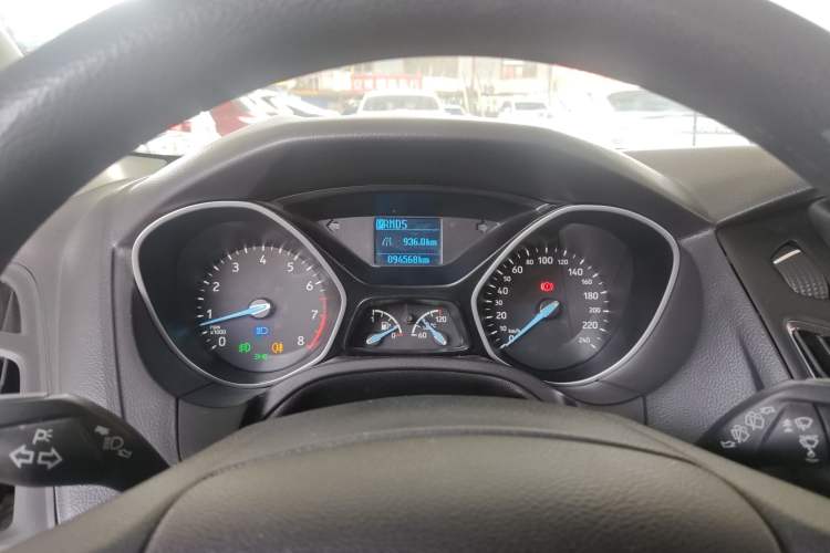 Used Ford Focus 2017 Hatchback 1.6L Automatic Comfort Plus SmartDrive Edition
