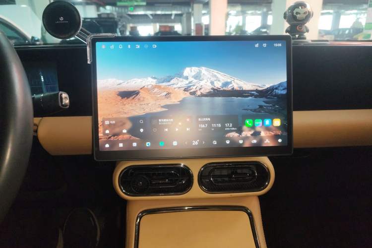 Used Leapmotor C11 2024 All-Electric 580 Luxury Edition Audio And AC Panel