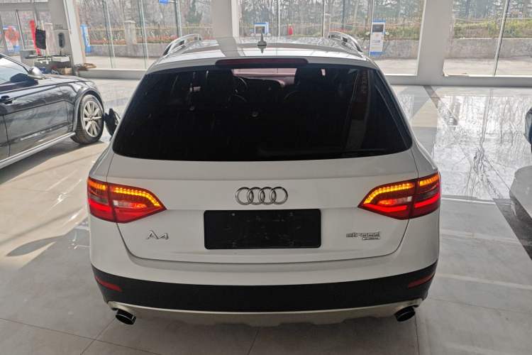 Used Audi A4 2014 40 TFSI allroad quattro plus version Rear