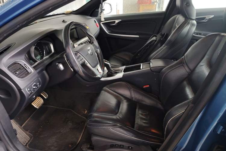 Used Volvo S60 2014 Facelift T5 Personalized Sport Edition
