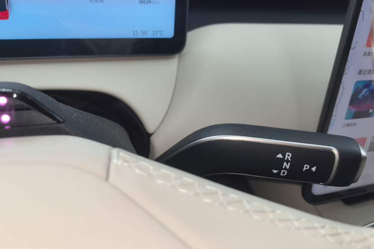 Used Nio ET5 2025 75 kWh