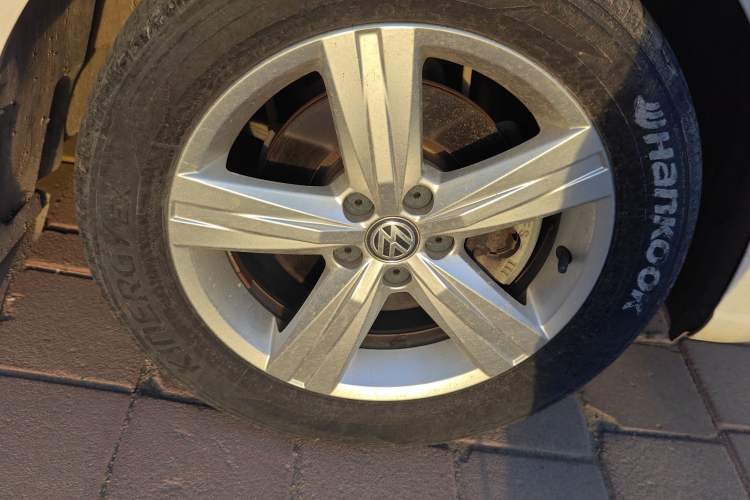 Used Volkswagen Lavida 2017 1.6L Automatic Fashion Edition
