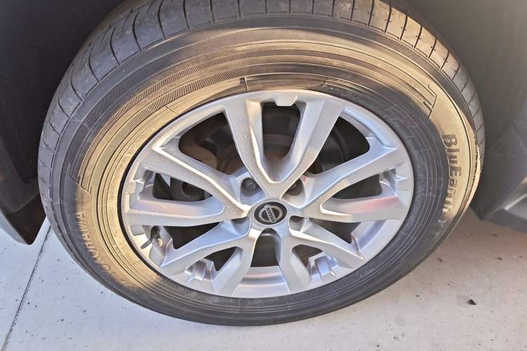 Used Nissan X-Trail 2019 2.0L CVT Comfort Edition 2WD Exterior 5