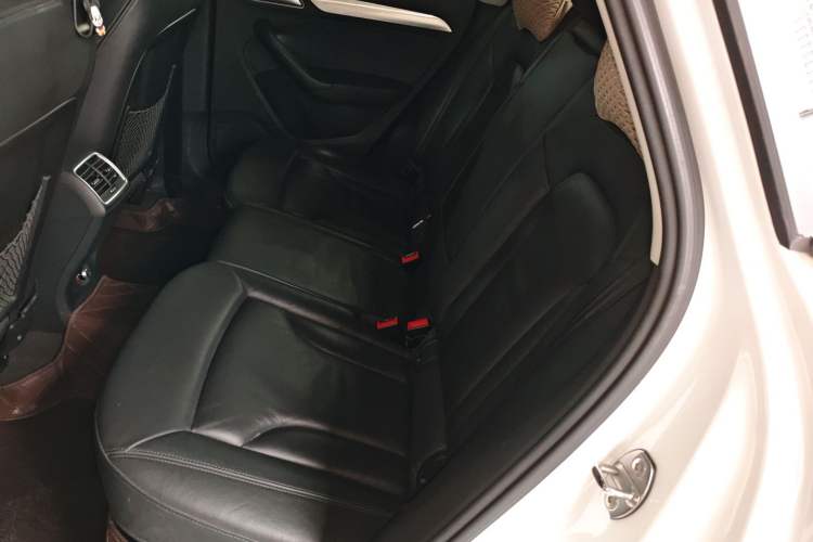 Used Audi Q3 2015 35 TFSI Comfort Model