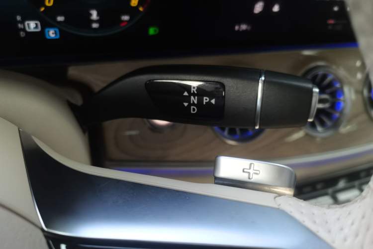 Used Mercedes-Benz E-Class (Import) 2023 E 260 Coupe
