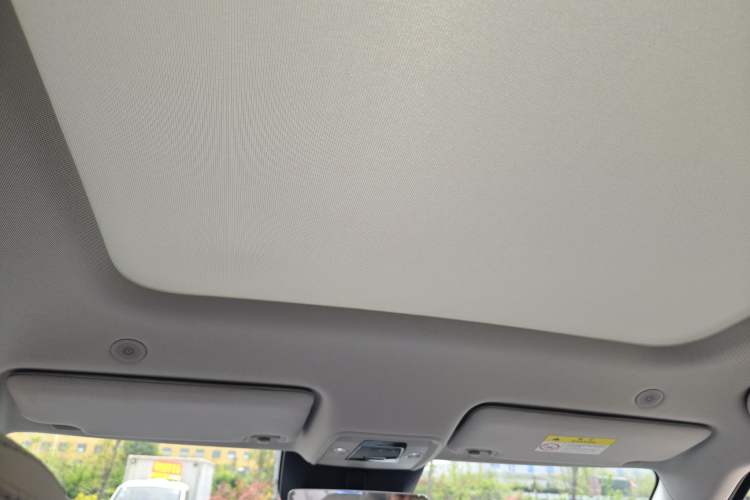 Used BYD Yuan UP 2025 Intelligent Driving Version 401 km Beyond-Range Edition Headliner