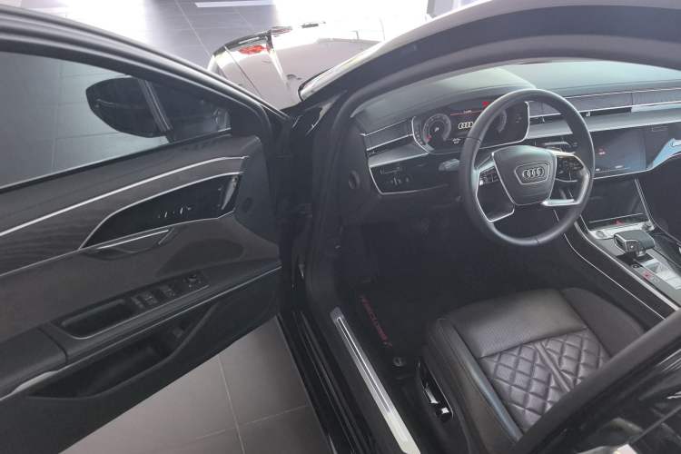 Used Audi A8 2023 A8L 50 TFSI quattro Prestige Edition
