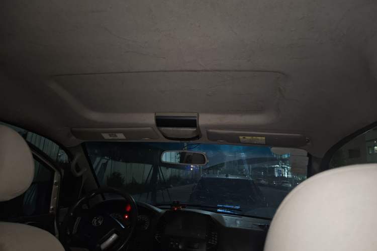 Used FORTHING Lingzhi 2017 M3L 1.6L 7-Seater Comfort Model